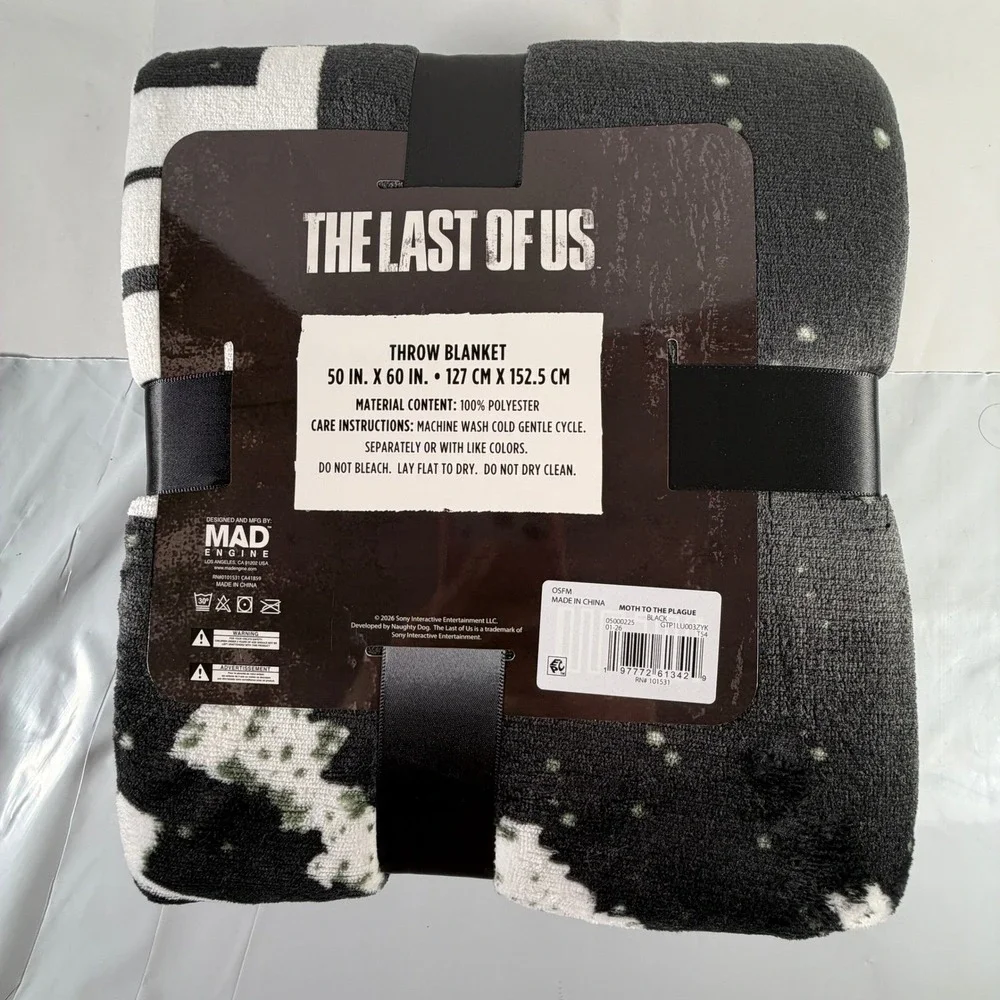 The Last of Us Moth To The Plague Fleece Throw Blanket 50x60 We Let You Live New